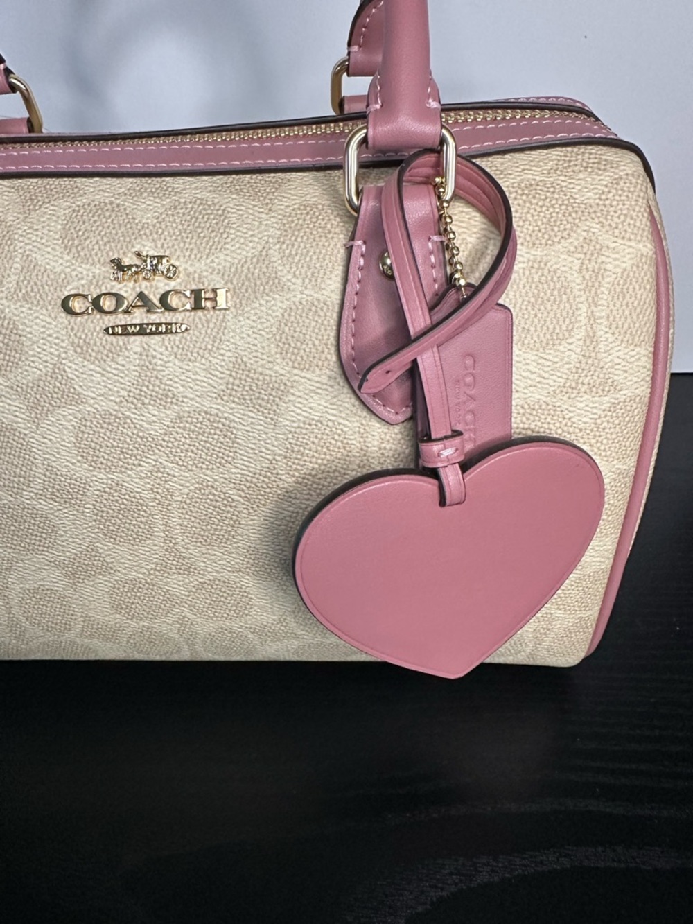 Coach Signature Sand and Peony Heart Charm Medium Rowan NWT CDB21 - Picture 7 of 12
